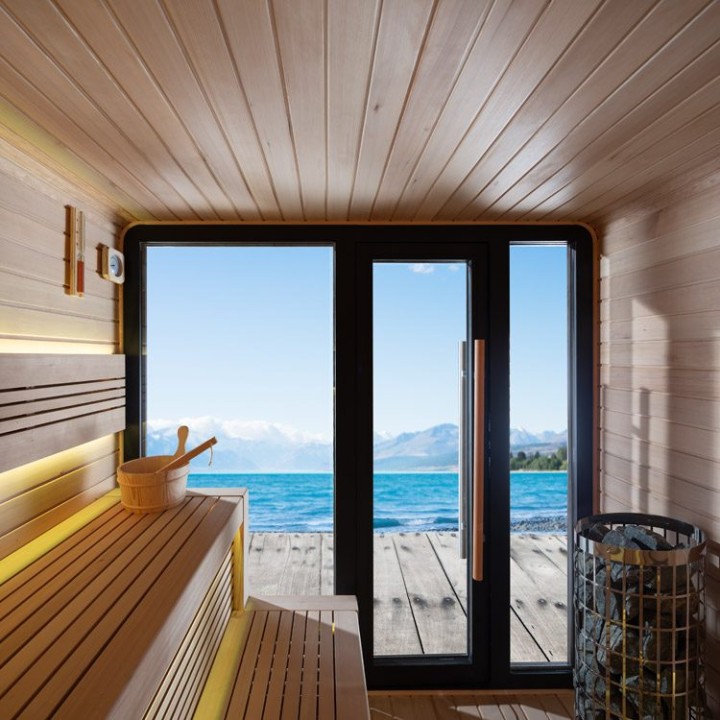 Zahradní sauna EAGO AWT THE CUBE X2 hemlock 225×225 s kamny Harvia na dřevo