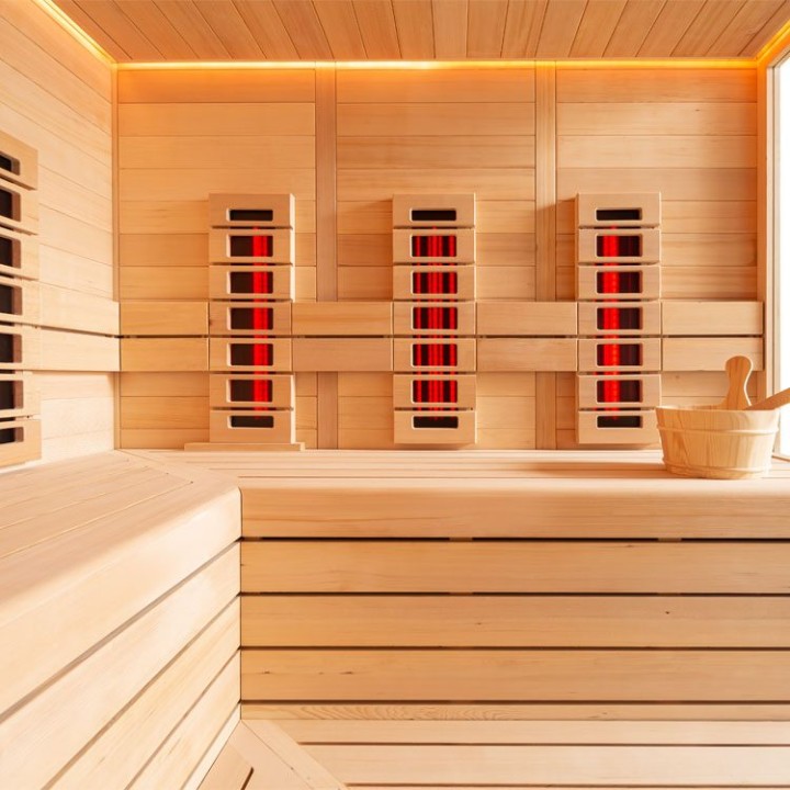 Finská sauna EAGO AWT E1613A-IR hemlock 220×200 bez kamen