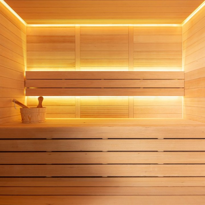 Finská sauna EAGO AWT E1614C hemlock 160×150 6,8 kW Cilindro