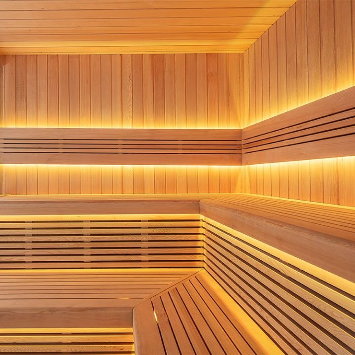 Zahradní sauna EAGO AWT Saunahaus THE CUBE X5-L hemlock 235×235 9 kW EOS Cubo