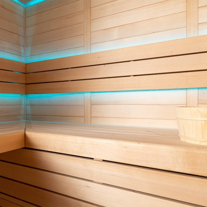 Finská sauna EAGO AWT E1612A hemlock 220×200 9 kW Cilindro