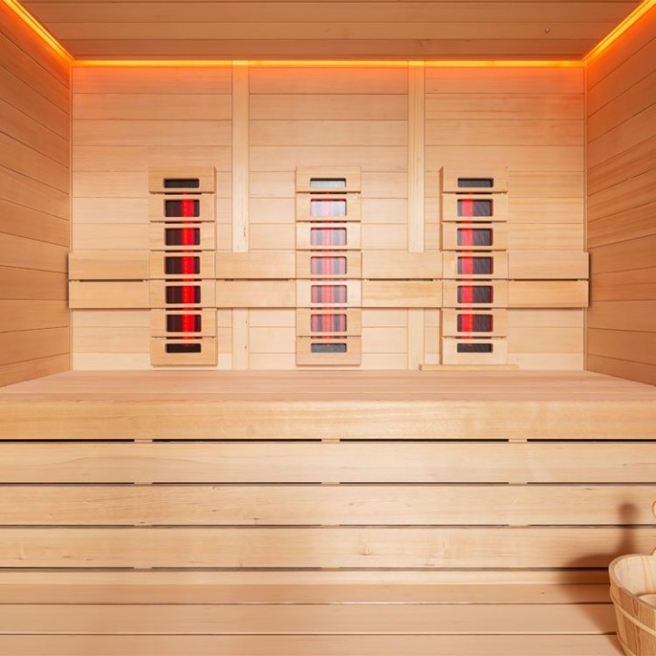 Finská sauna EAGO AWT E1614B-IR hemlock 180×150 bez kamen