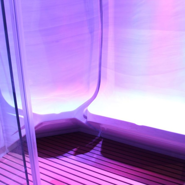 Parní sauna EAGO AWT W200B červený cedr 118×135 levé provedení