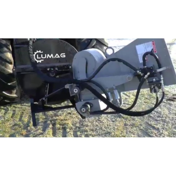 Traktorový štěpkovač LUMAG HC180PTOH – hydraulické podávání, 180 mm